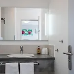 ホテル De La